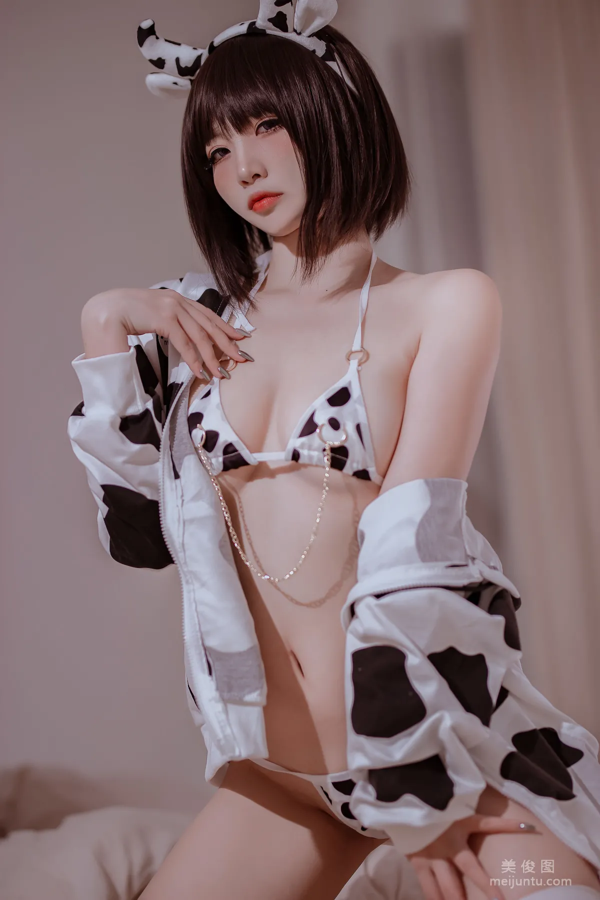 Erzuo Nisa: Web Idols photo 37