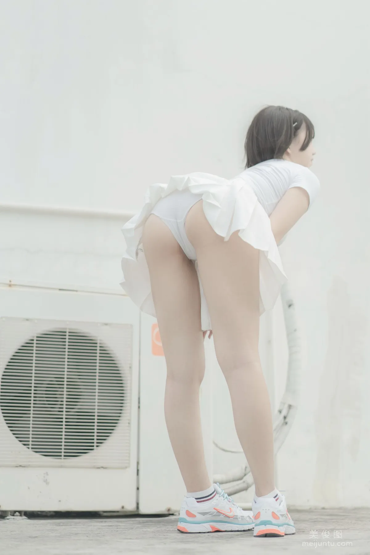Quirky Girl Axun kaOri, Rooftop Set photo 51