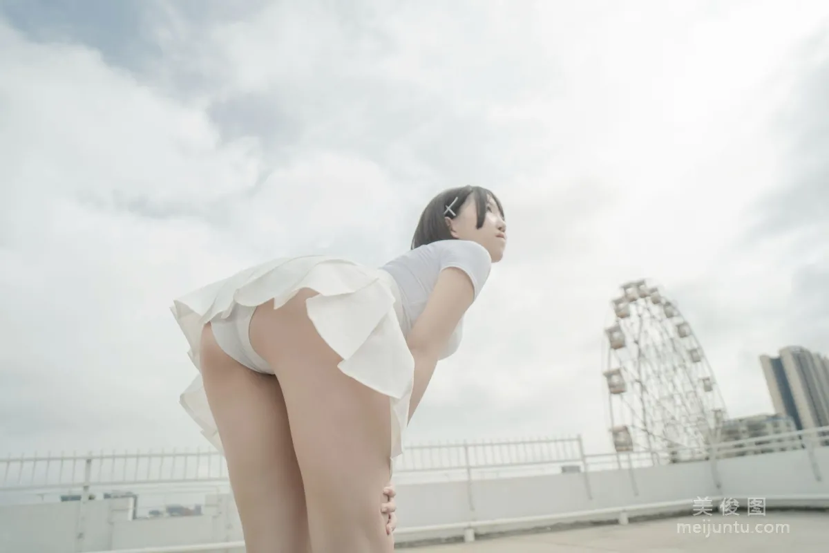Quirky Girl Axun kaOri, Rooftop Set photo 4