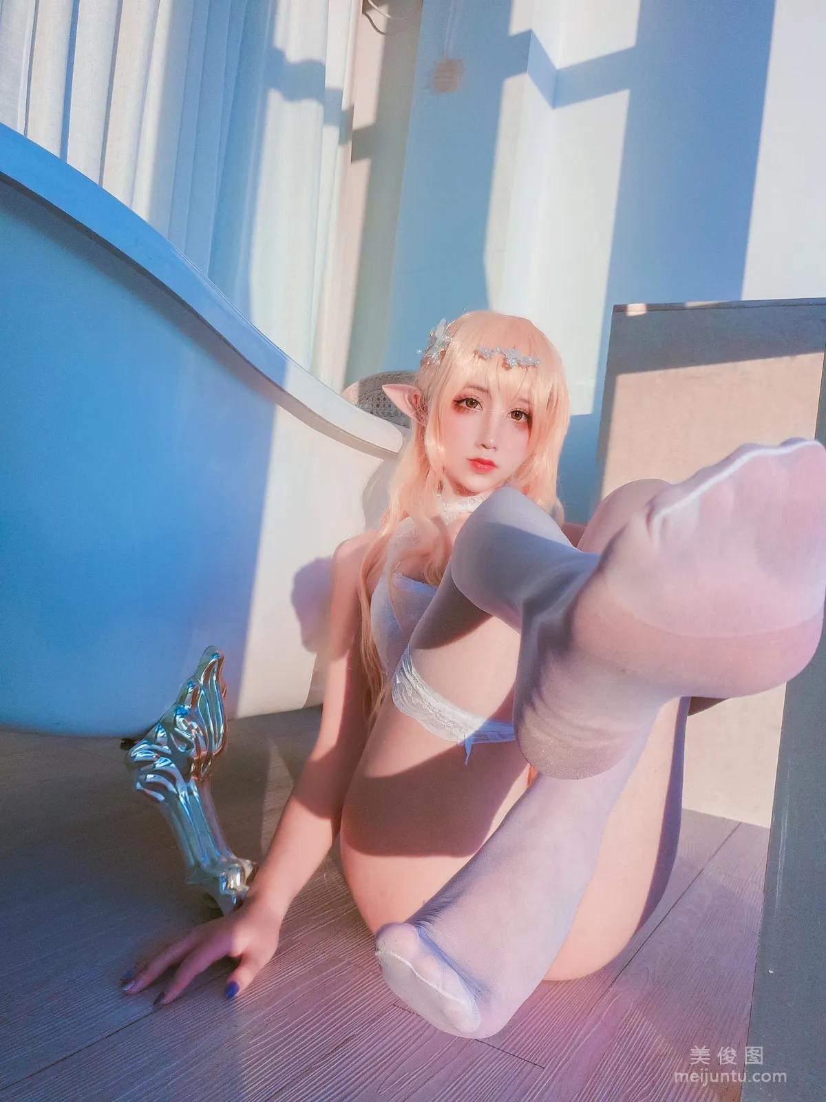 Jiuqu Jean: Web Idols photo 14