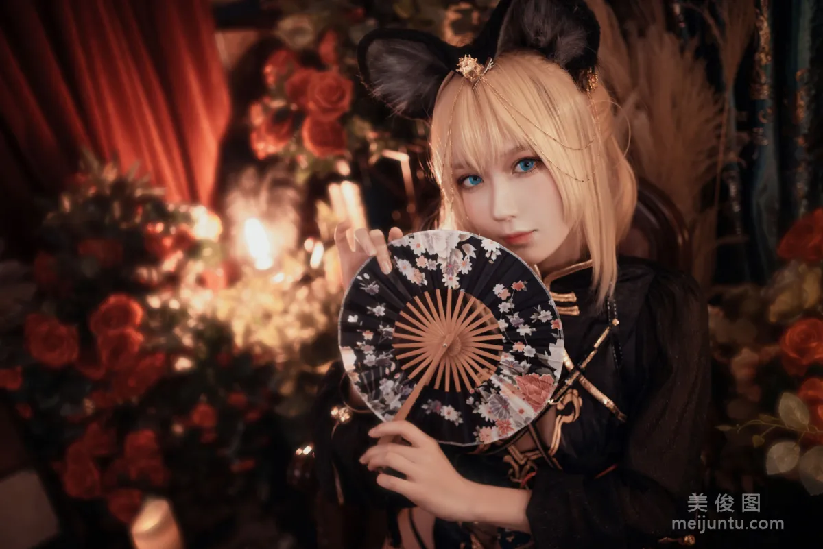 [Web Idol Coser Photos] Anime Blogger Abao Yeshi Tuniang - A Qipao That Belongs Only to You Set photo 2