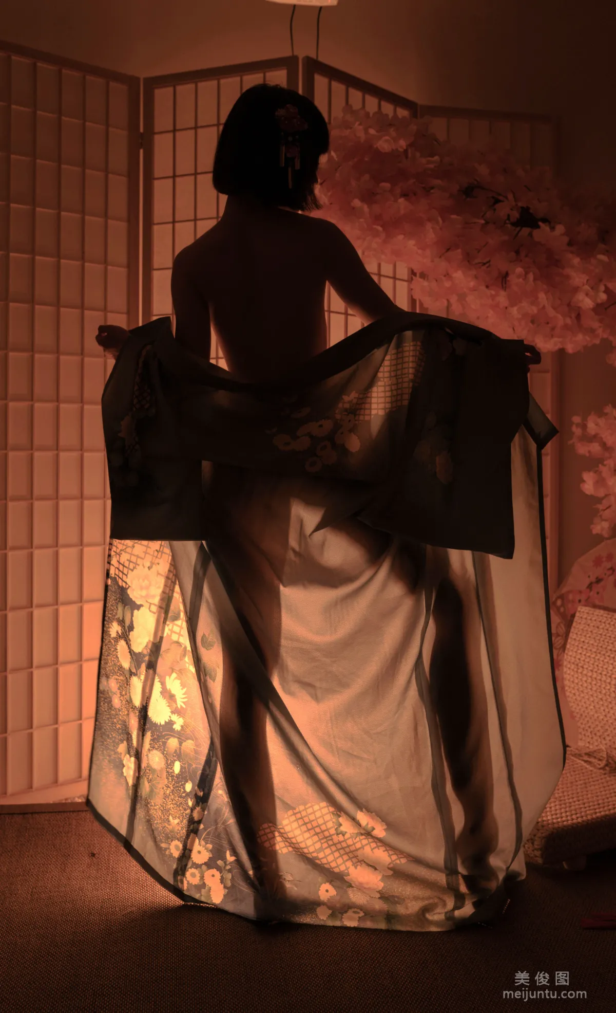 Yun Zai: Web Idols photo 12