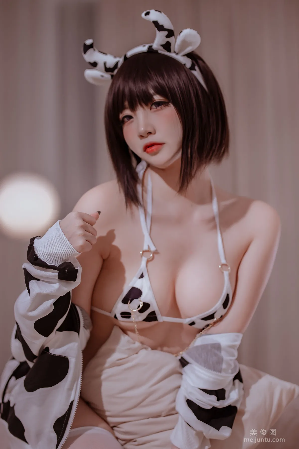 Erzuo Nisa: Web Idols photo 11