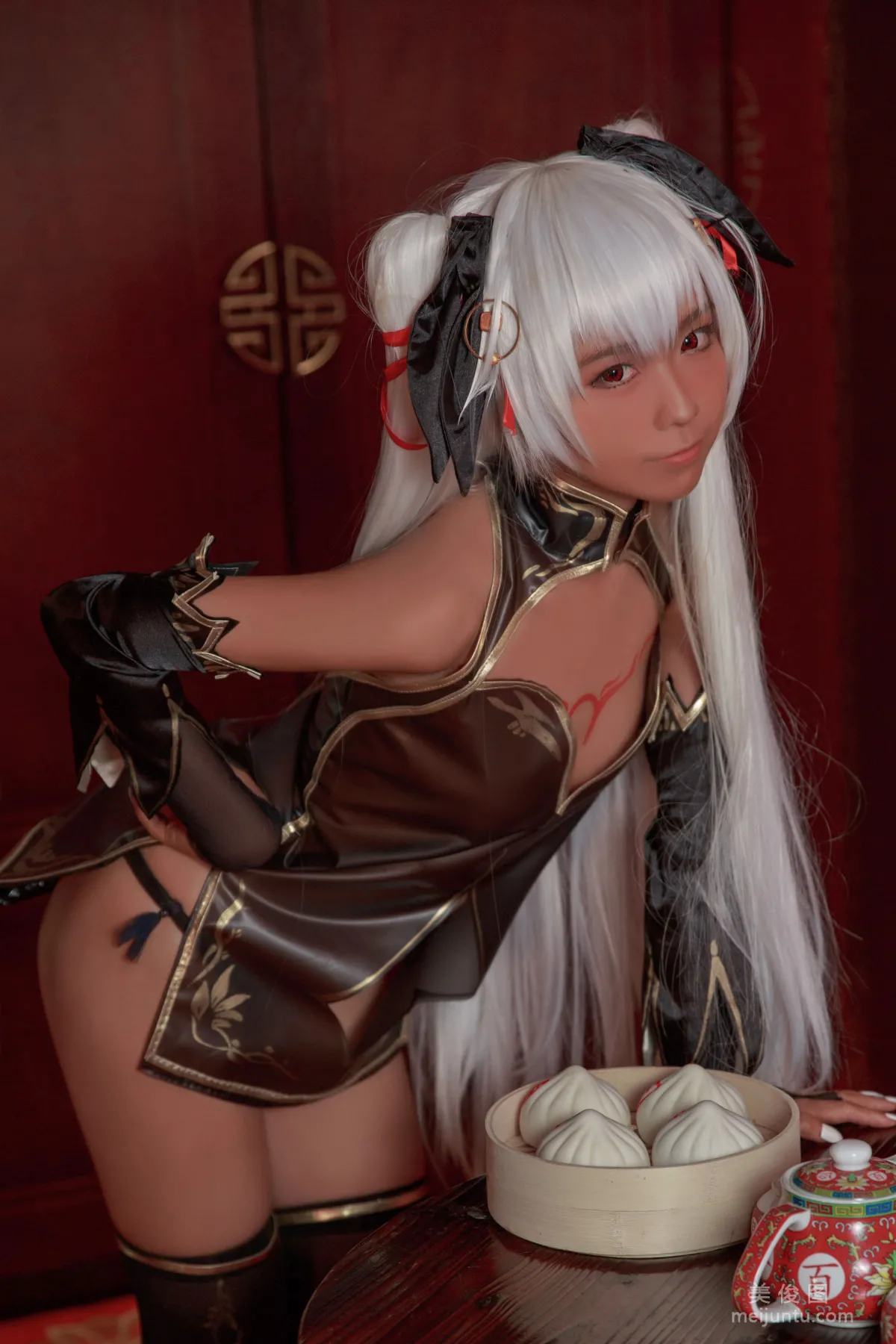 [Web Idols COSER Photo] Anime Blogger G44 Buhui Shoushang, Brown Qipao Girl Set photo 1