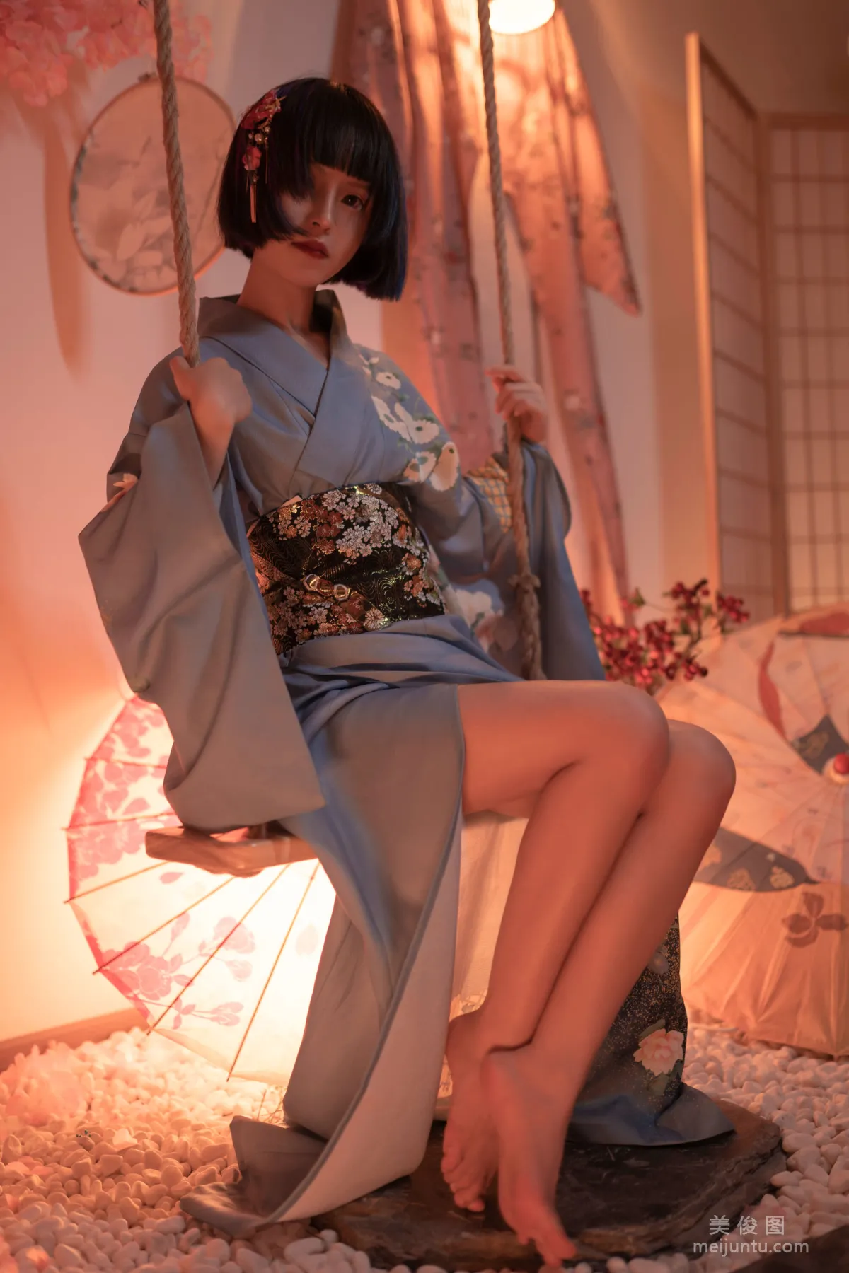 Yun Zai: Web Idols photo 17