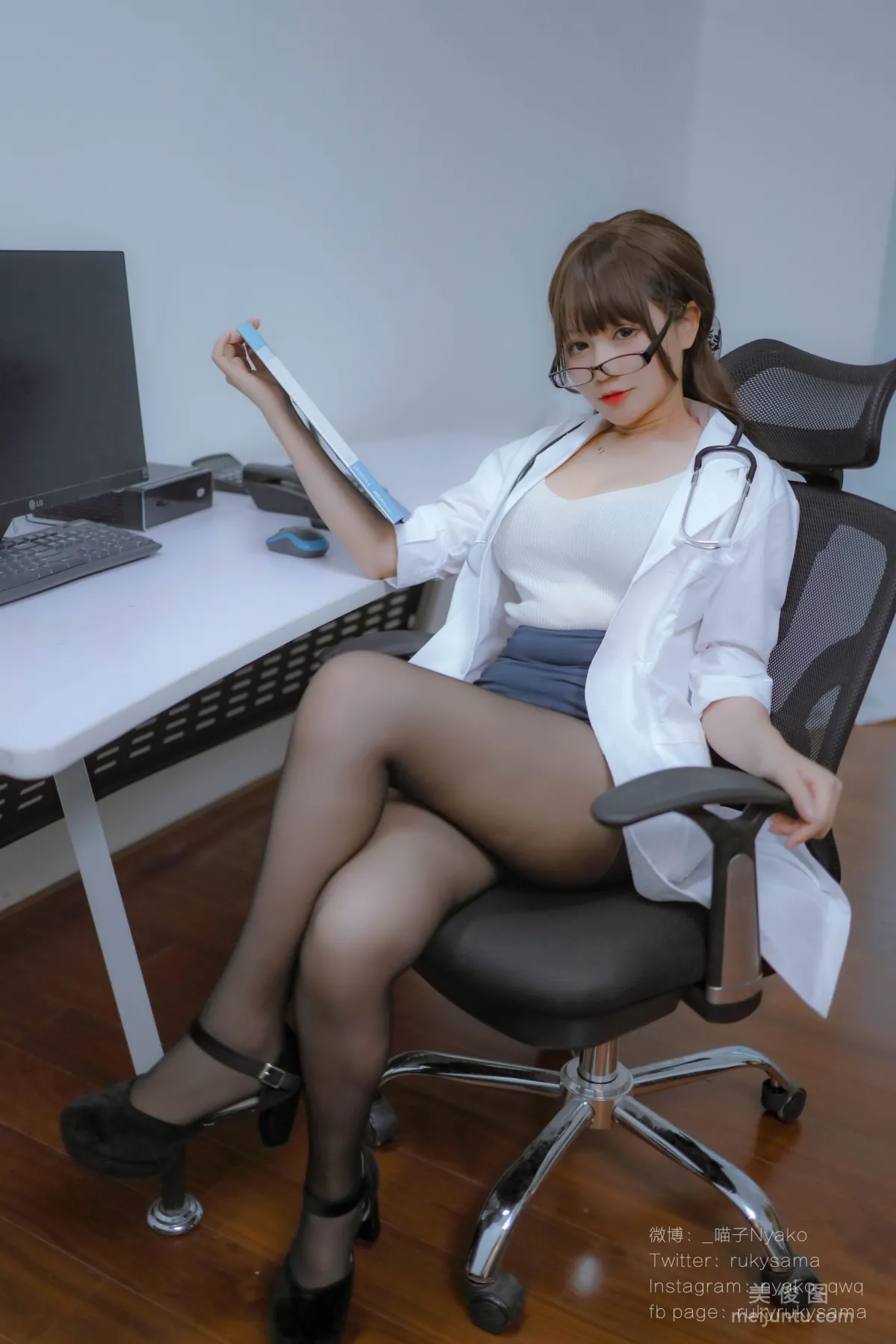 [Web Idols COSER Photo] Cute Girl Nyako Miaozi, Secret Ward Set photo 9