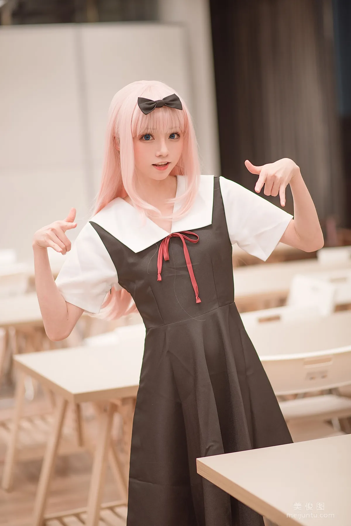 Qi Tailang: Web Idols photo 1