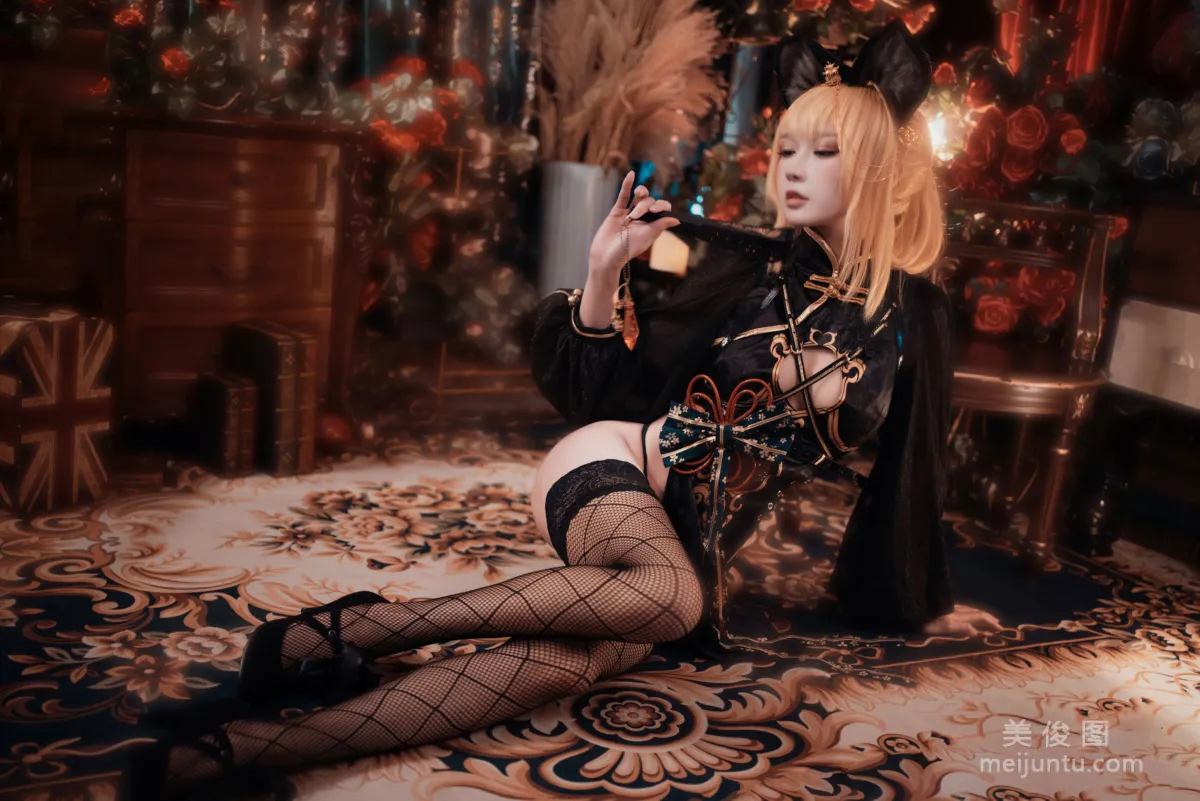 [Web Idol Coser Photos] Anime Blogger Abao Yeshi Tuniang - A Qipao That Belongs Only to You Set photo 8