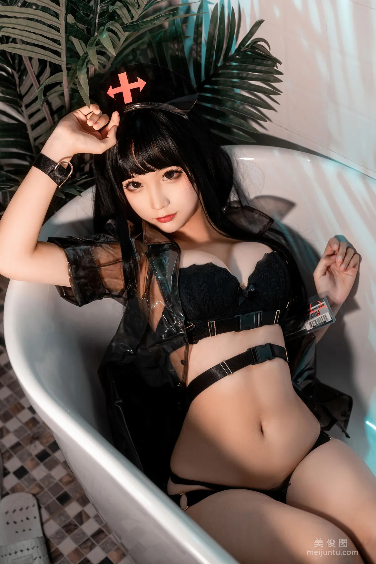 Chun Momo: Web Idols photo 9