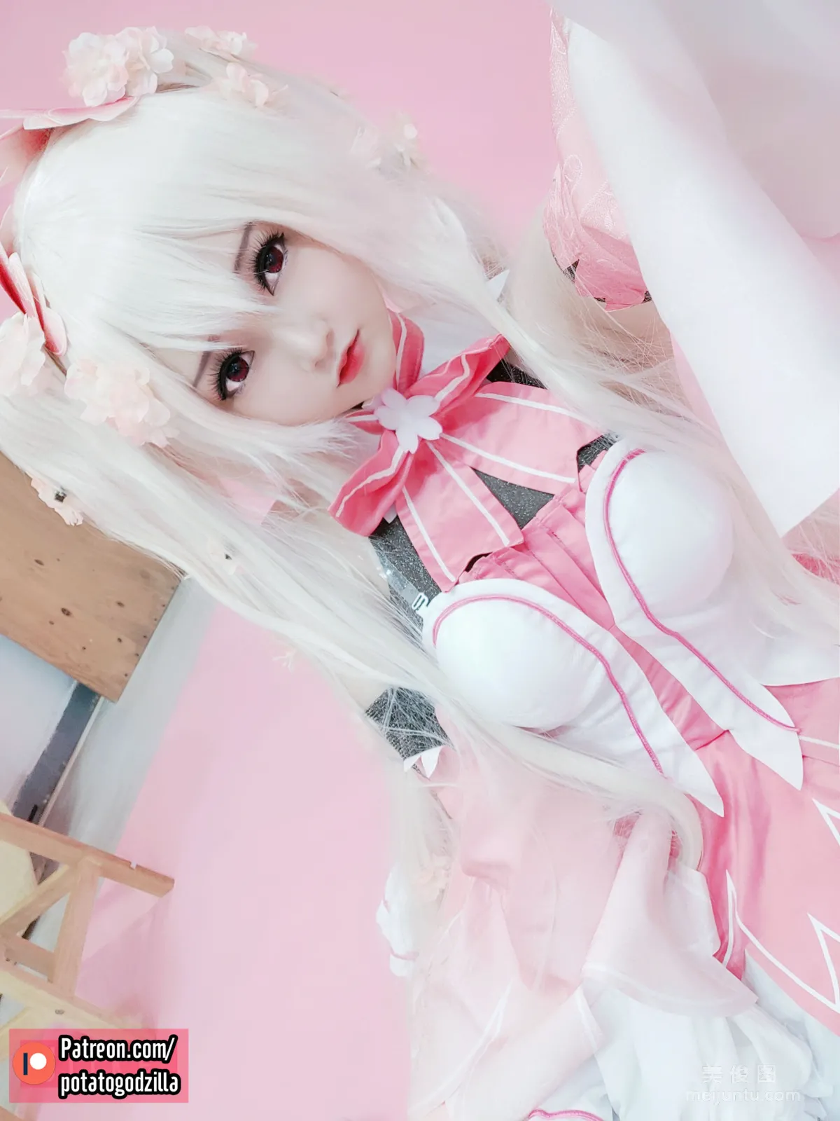 Coser Potato Godzilla, Sakura Miku, Set photo 33