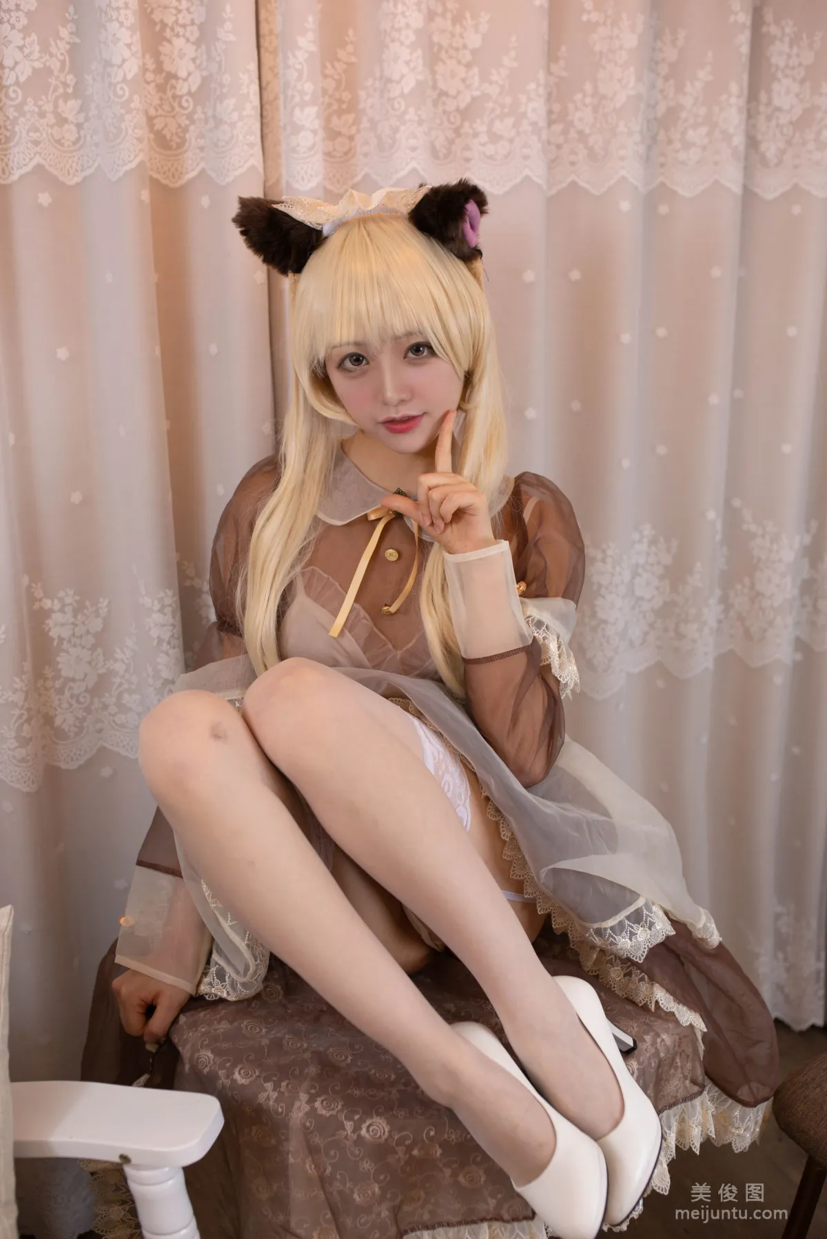 Ga Tong: Web Idols photo 4