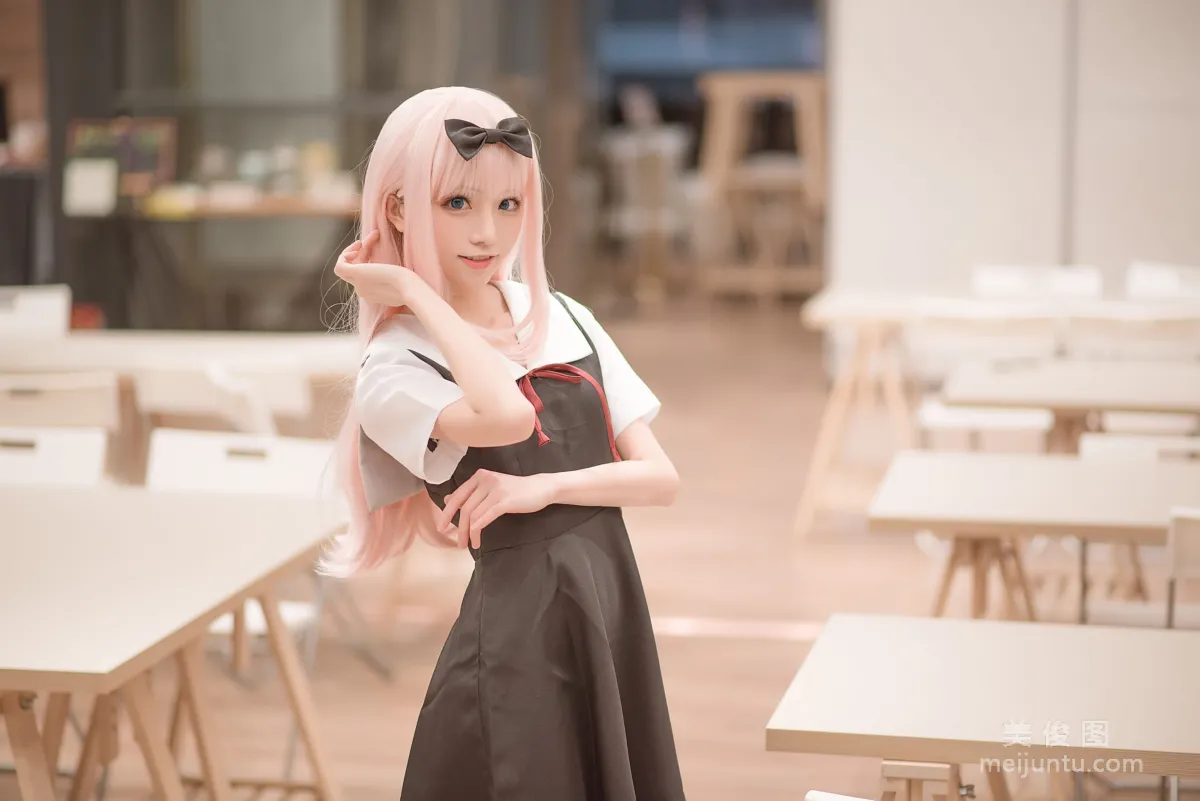 Qi Tailang: Web Idols photo 8
