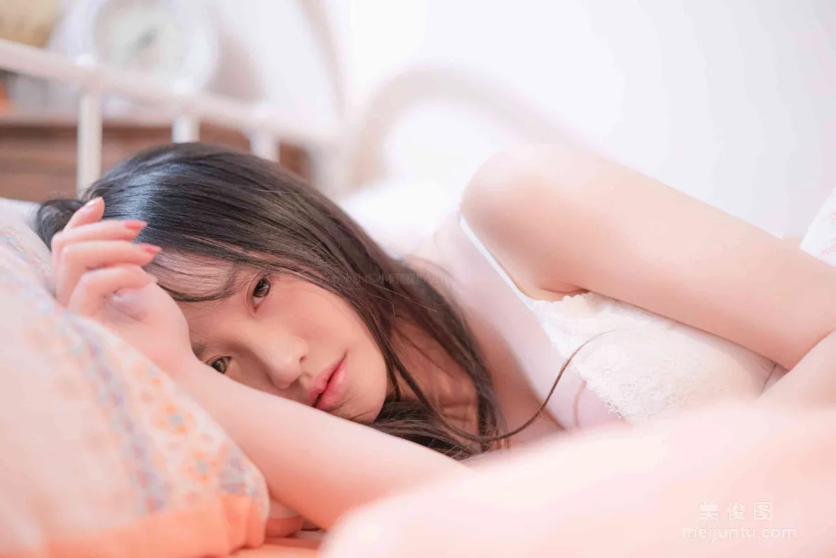 [Web Idol COSER Photos] Anime Blogger Tuoweiba Mizuki - Light Private Shoot Set photo 2