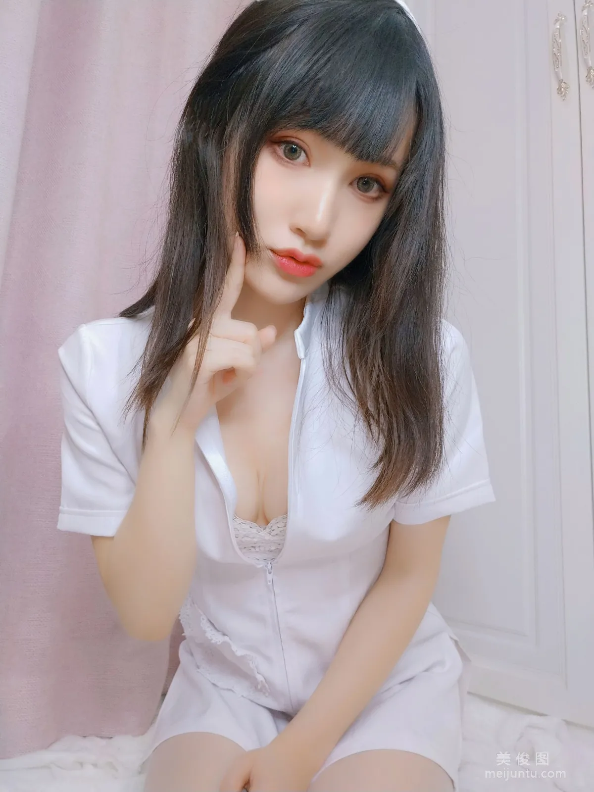 Muzhi Benguo: Web Idols photo 9