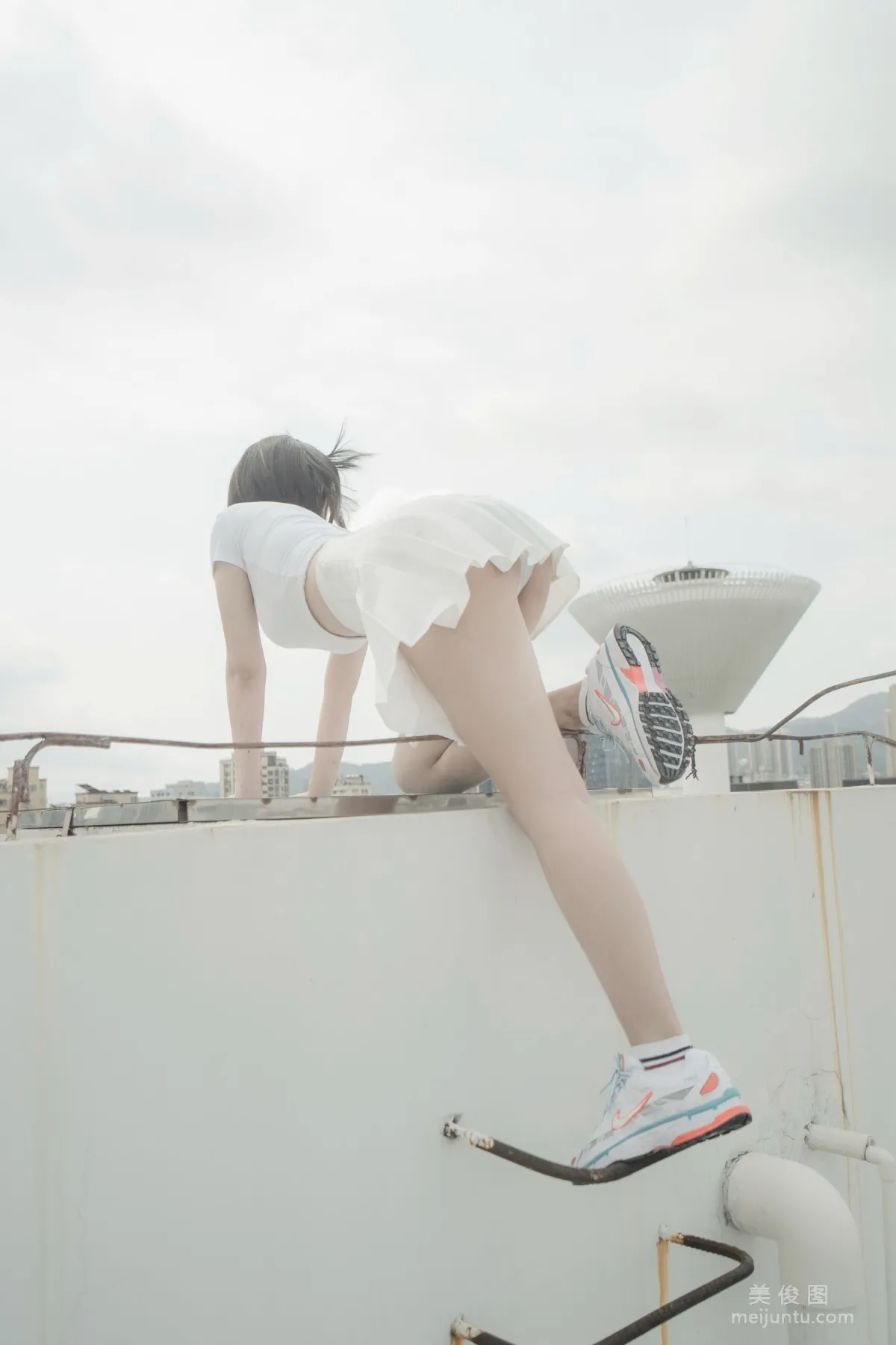 Quirky Girl Axun kaOri, Rooftop Set photo 57