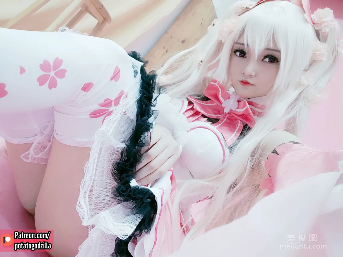 Coser Potato Godzilla, Sakura Miku, Set photo 38