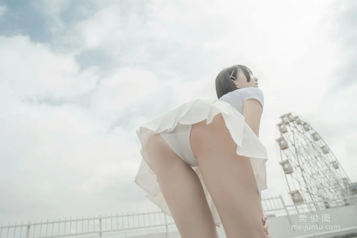 Quirky Girl Axun kaOri, Rooftop Set photo 5