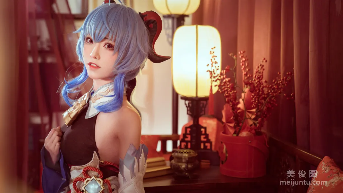 Qi Tailang: Web Idols photo 4