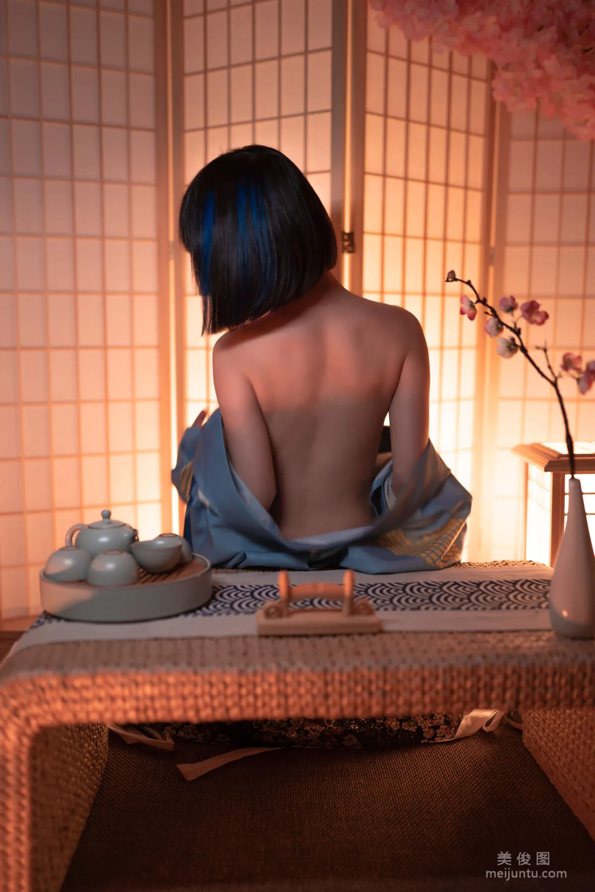 Yun Zai: Web Idols photo 31