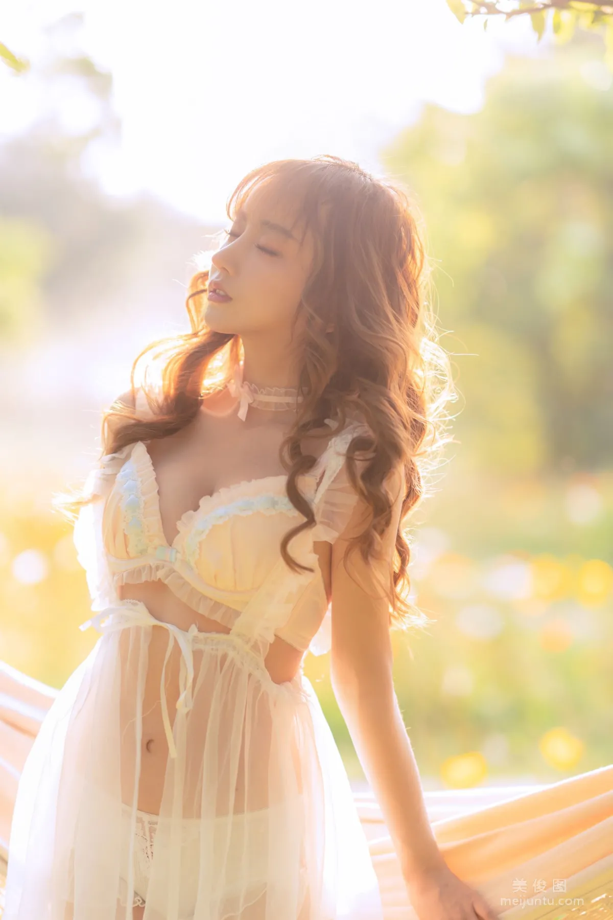 [Web Idol COSER Photos] Mixianxian sama - Summer Limited Hammock Set photo 4