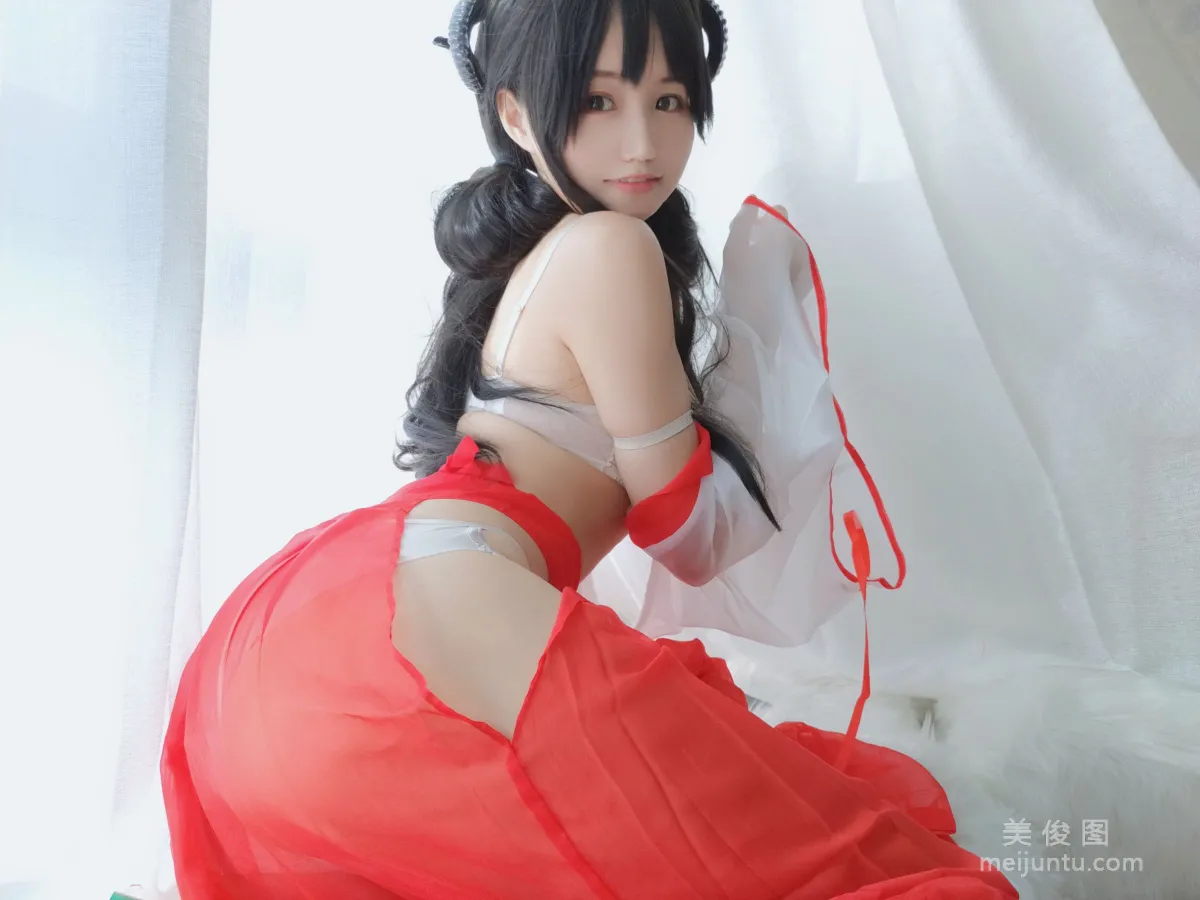 [Web Idol COSER Photos] Anime Blogger Xiaocang Qiandai w - Shrine Maiden DLC Set photo 22