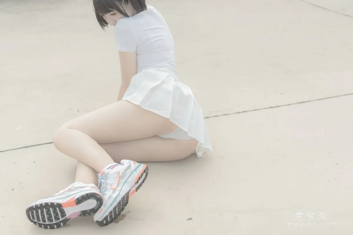 Quirky Girl Axun kaOri, Rooftop Set photo 35
