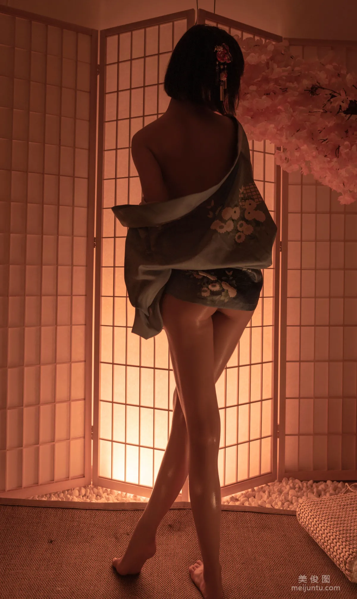 Yun Zai: Web Idols photo 15
