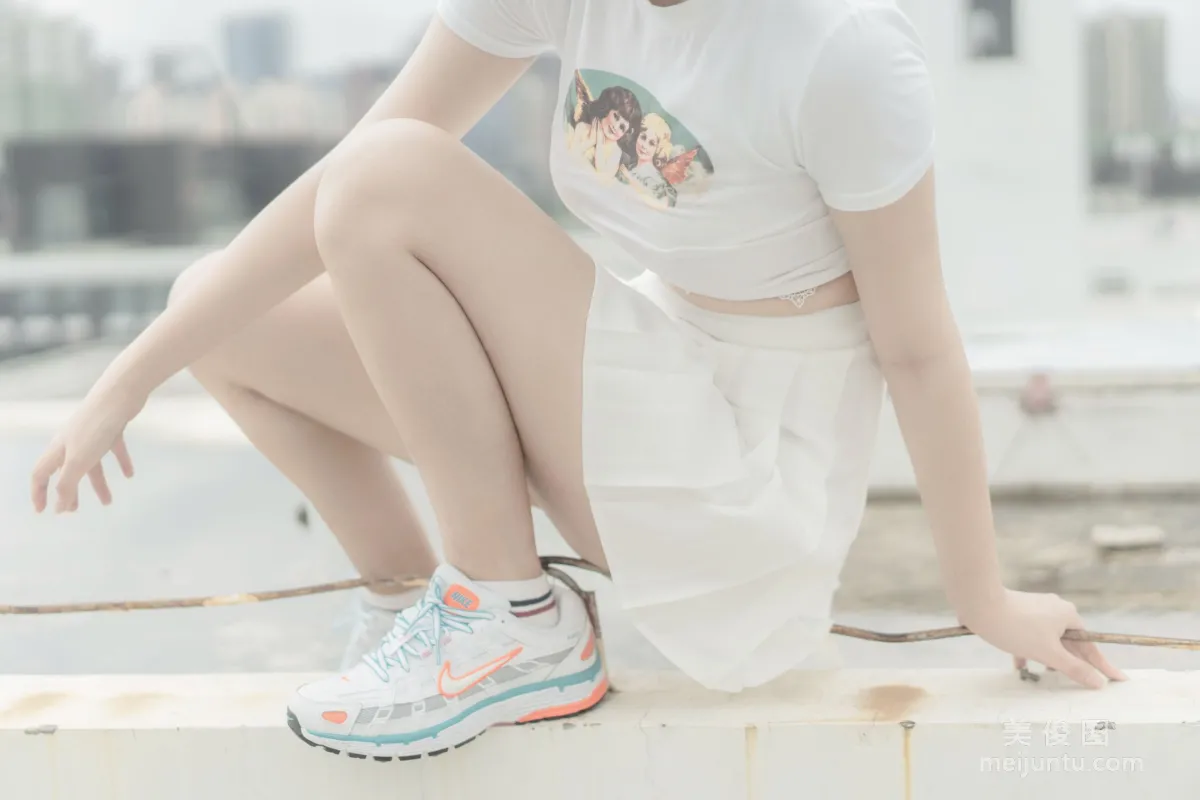 Quirky Girl Axun kaOri, Rooftop Set photo 73