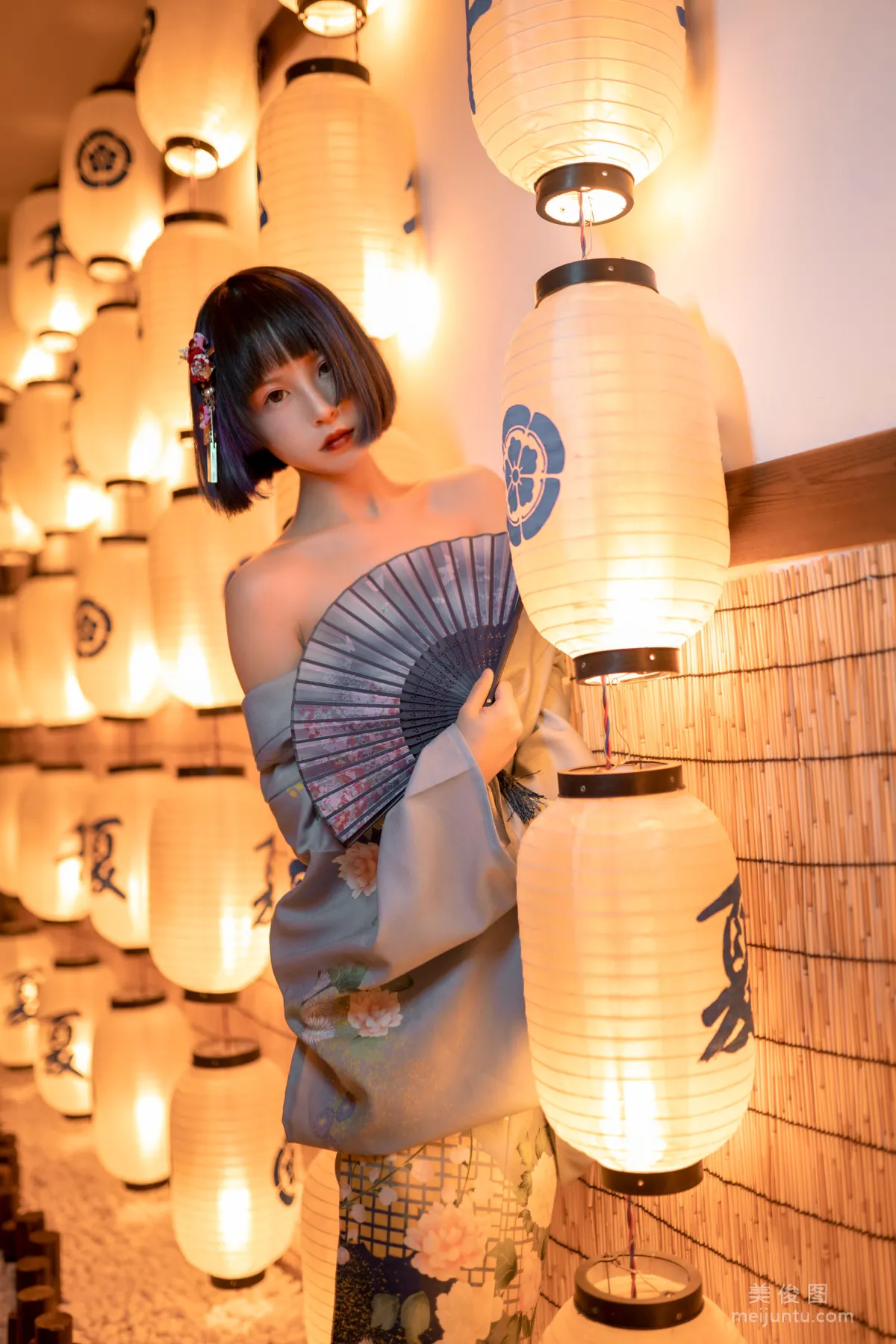 Yun Zai: Web Idols photo 23