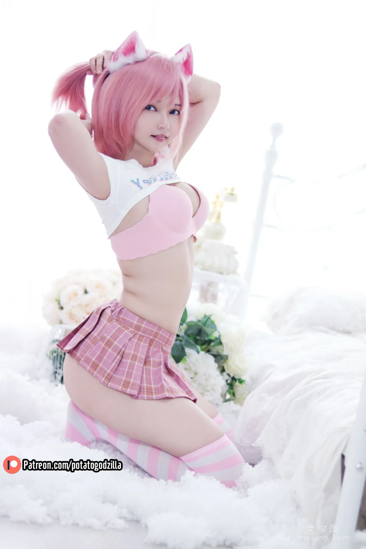 Coser Girl Potato Godzilla - Pink Casual Set photo 7