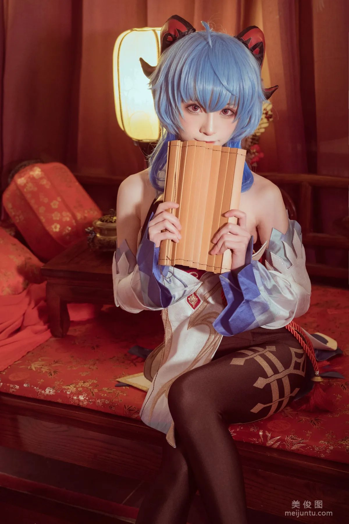 Qi Tailang: Web Idols photo 6