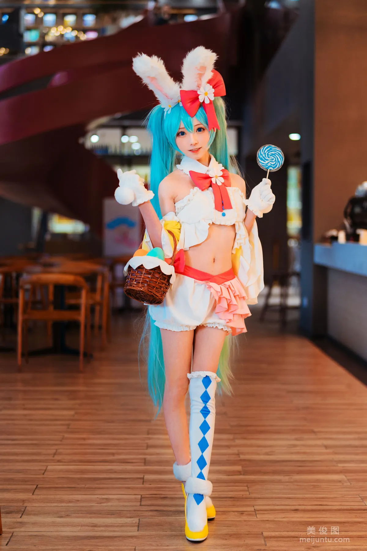 Qi Tailang: Web Idols photo 4