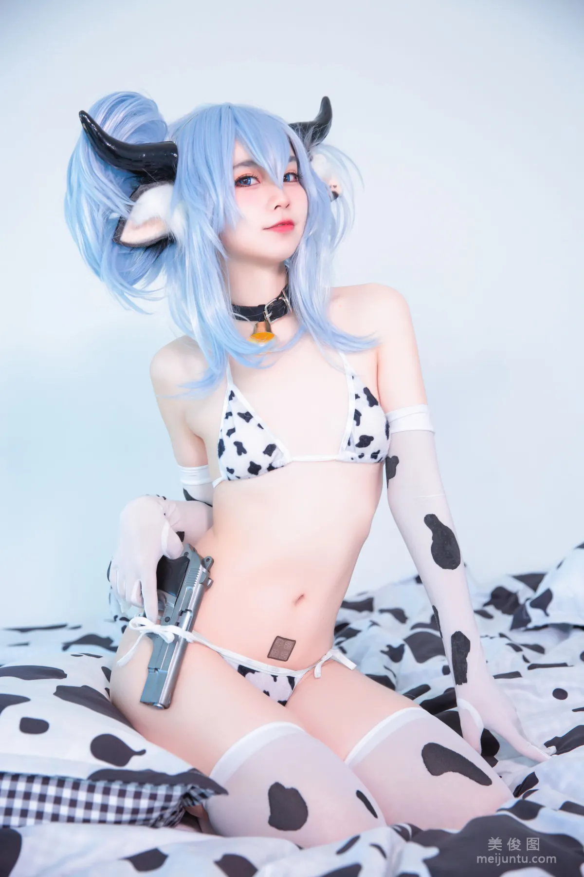 [Web Idol COSER Photo] Anime Blogger G44 Buhui Shoushang - PA-15 Cow Set photo 11