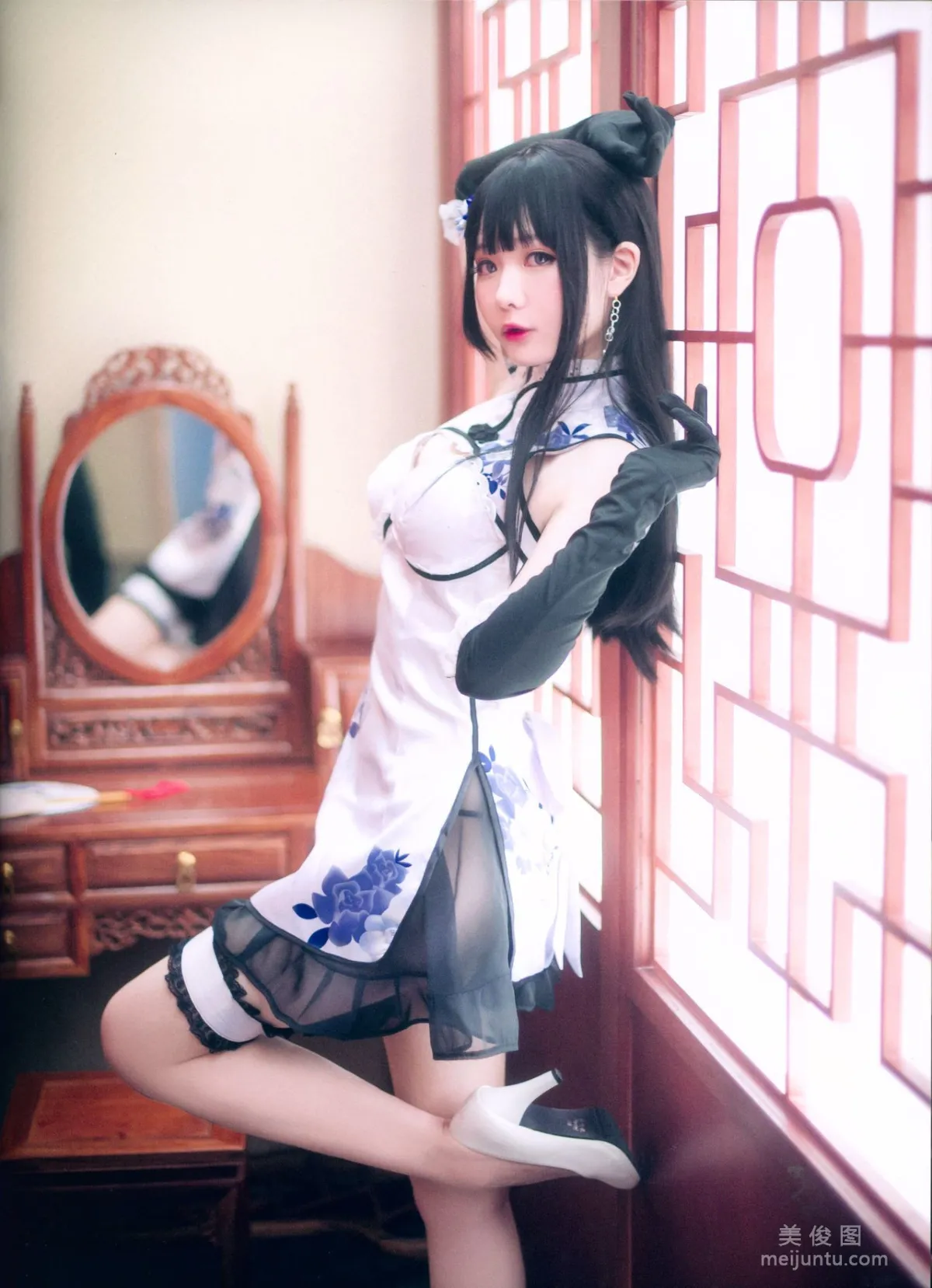 Shuangyue shimo: Web Idols photo 17