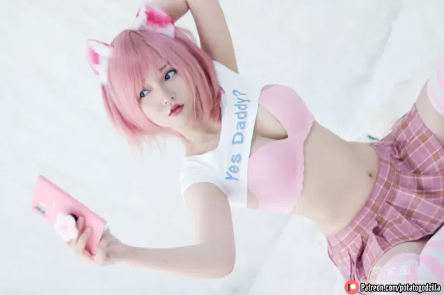 Coser小姐姐Potato Godzilla - Pink Casual 套圖