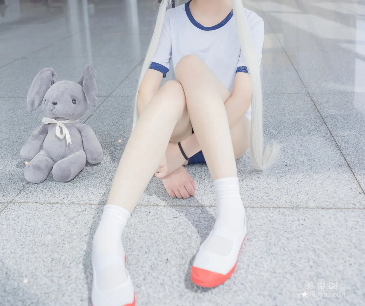 Xue Qi: Web Idols photo 11