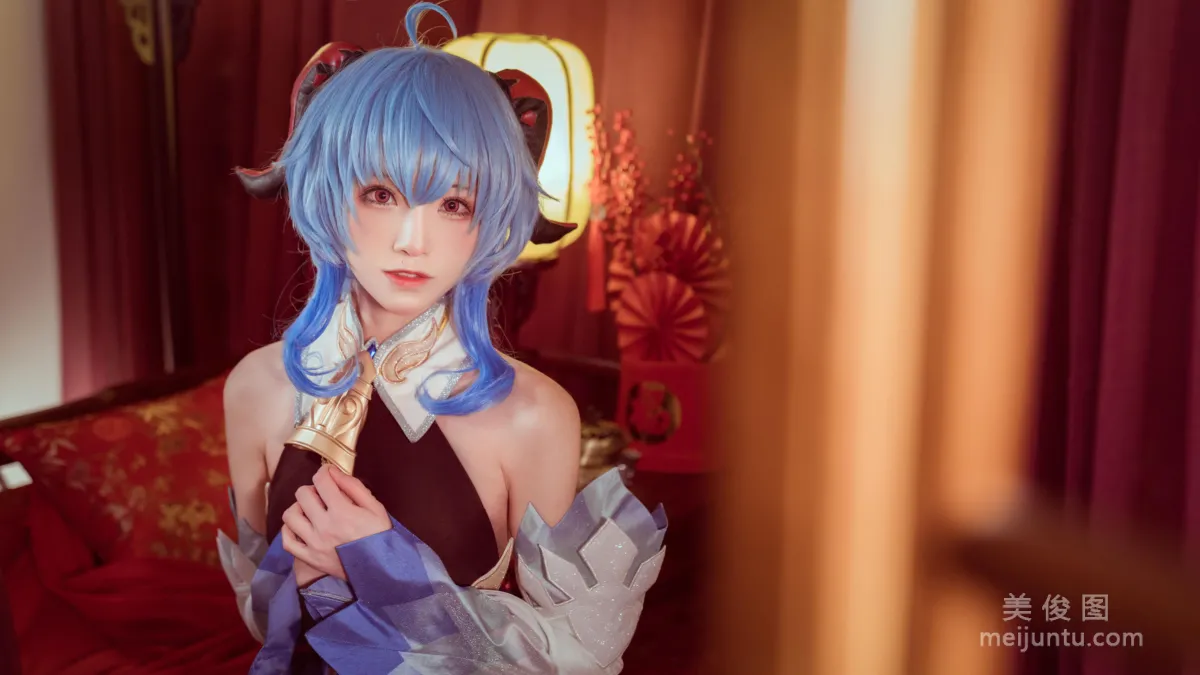Qi Tailang: Web Idols photo 2