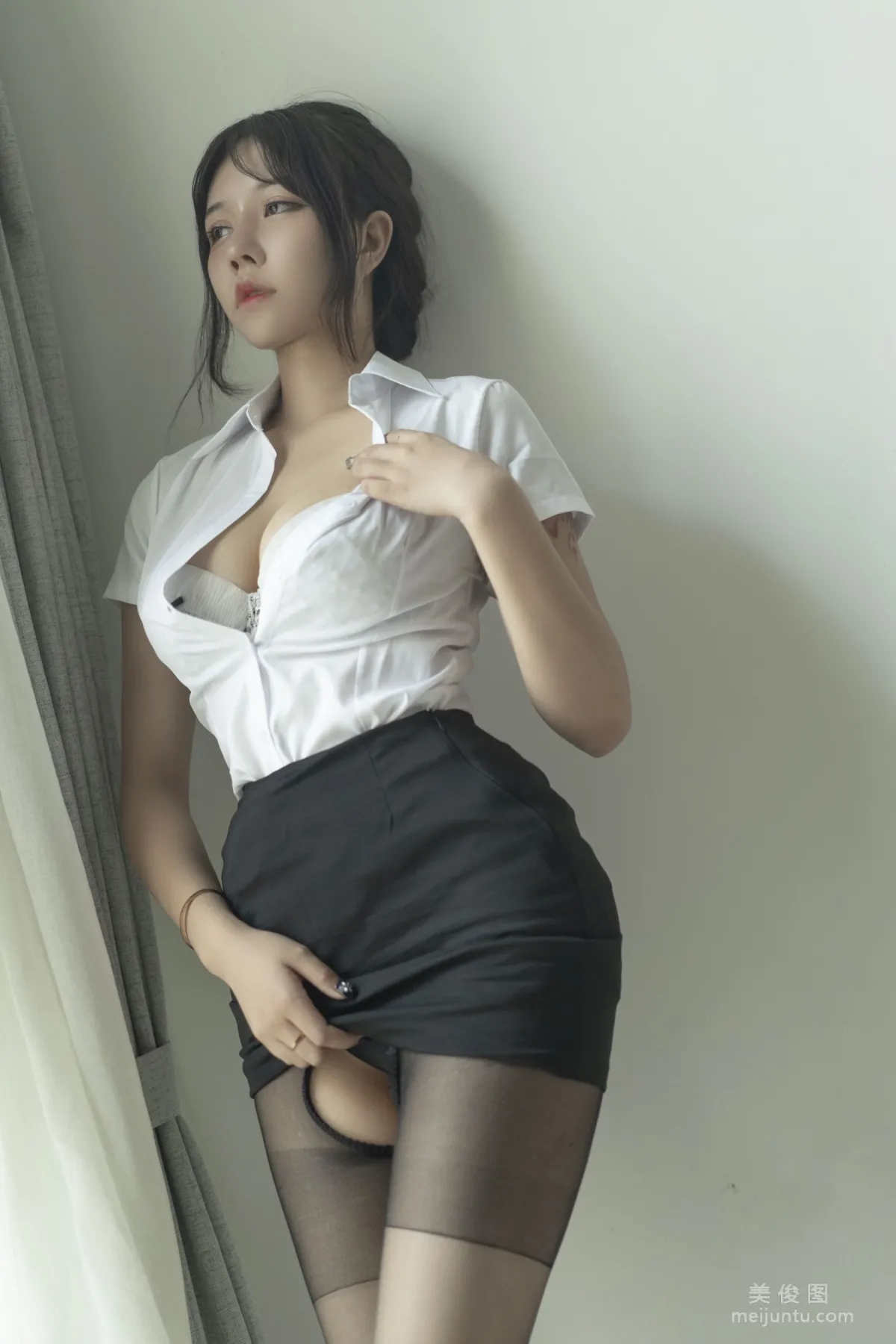COSER Xi: Web Idols photo 24