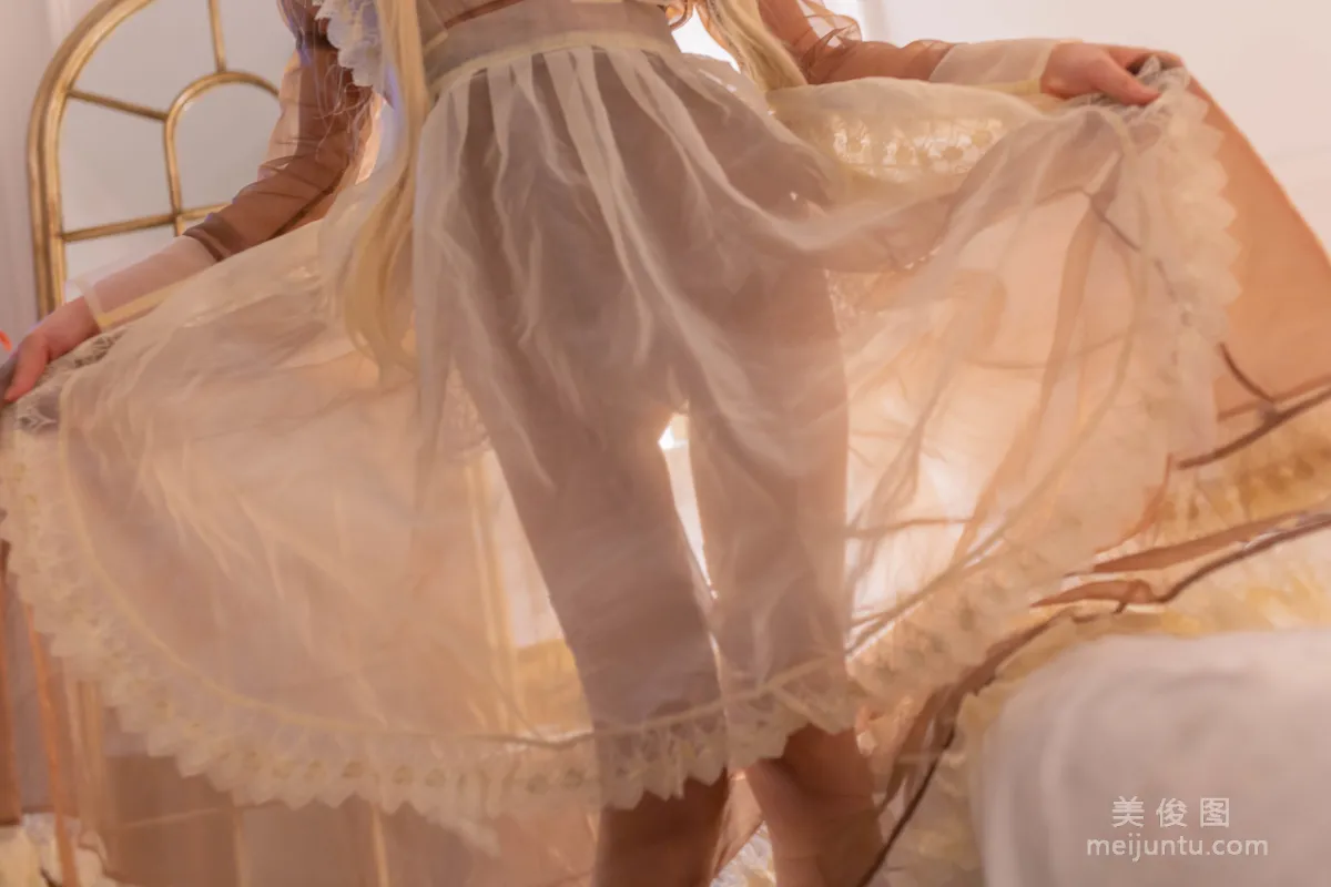 Ga Tong: Web Idols photo 8