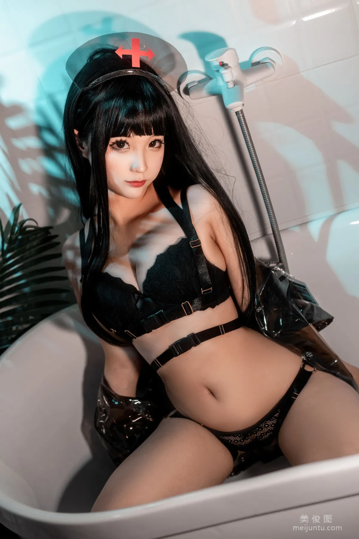 Chun Momo: Web Idols photo 12