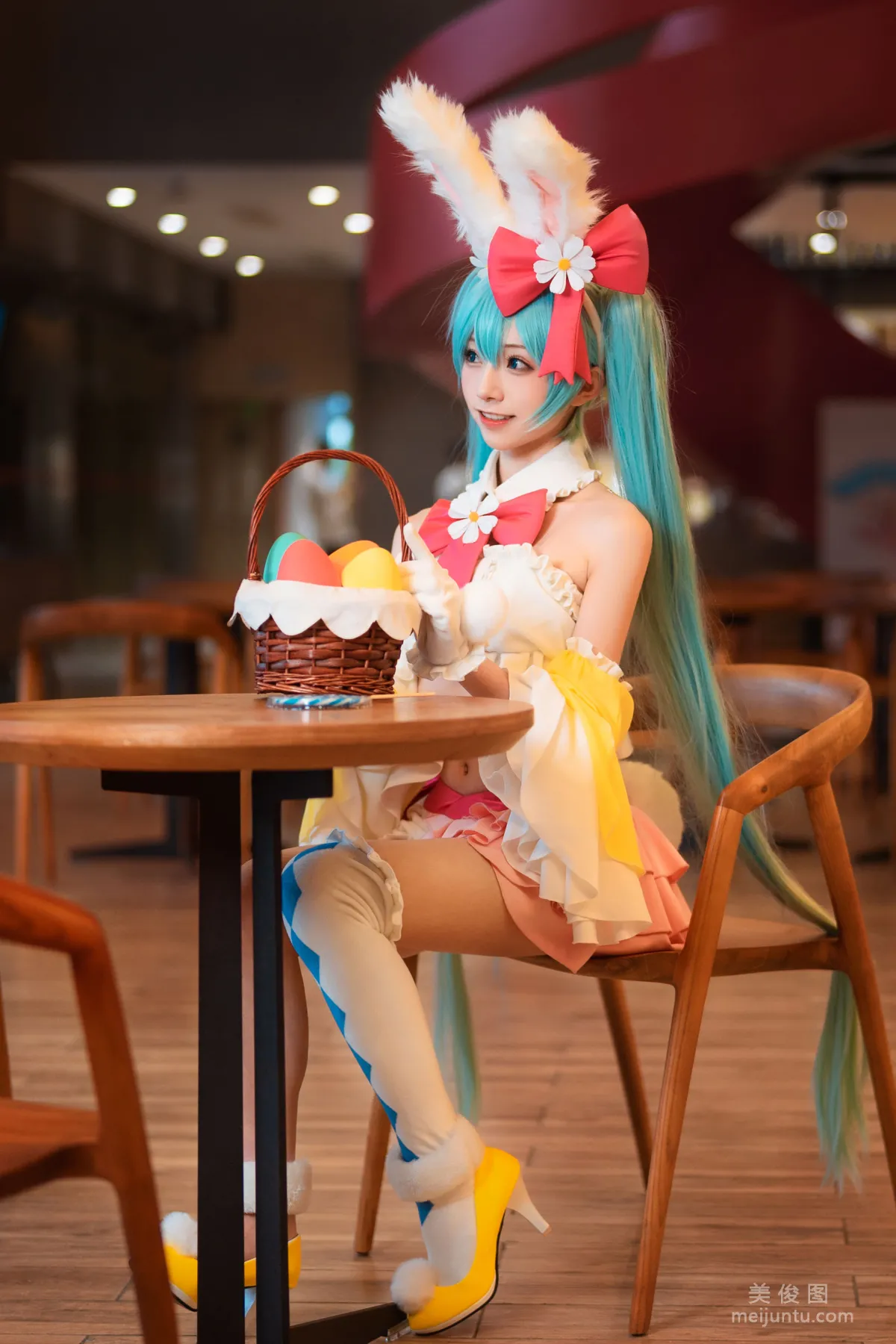 Qi Tailang: Web Idols photo 9