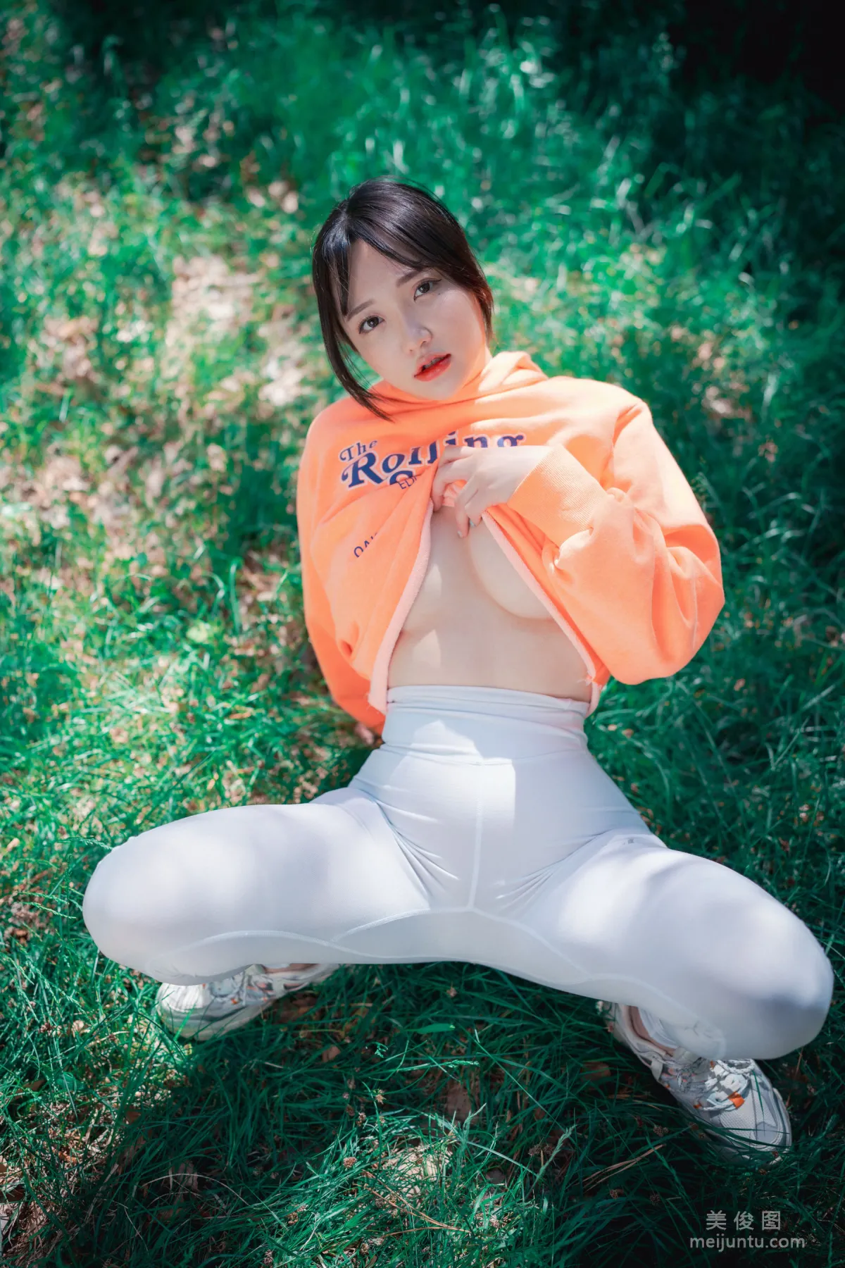 [DJAWA] Yeeun - Naughty Trekking 寫真套圖 100