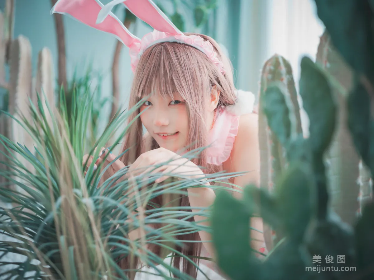 Mimmi: DJAWA March Hare photo 20