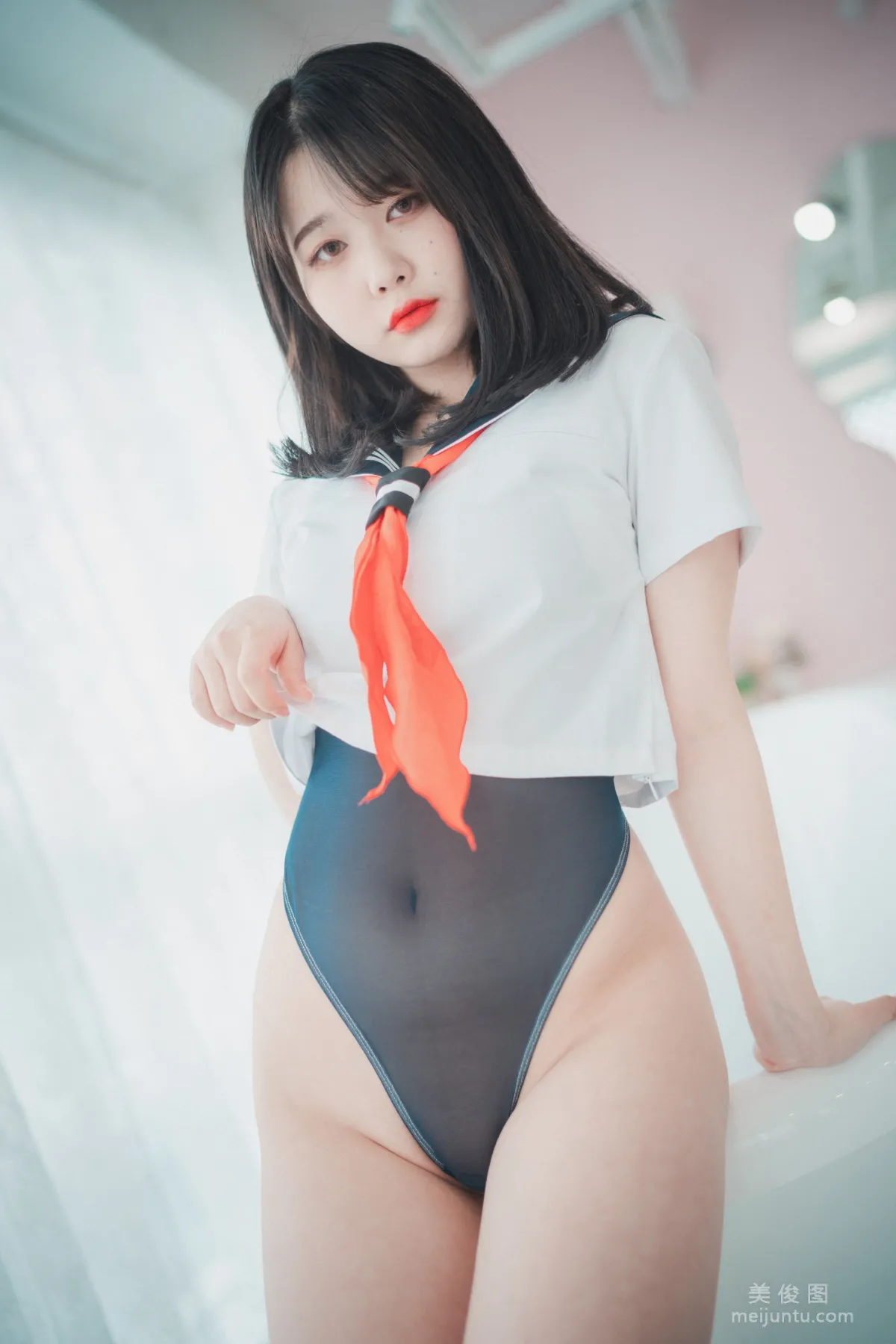 [DJAWA]  Zia - Swimming Lessons 写真套图4