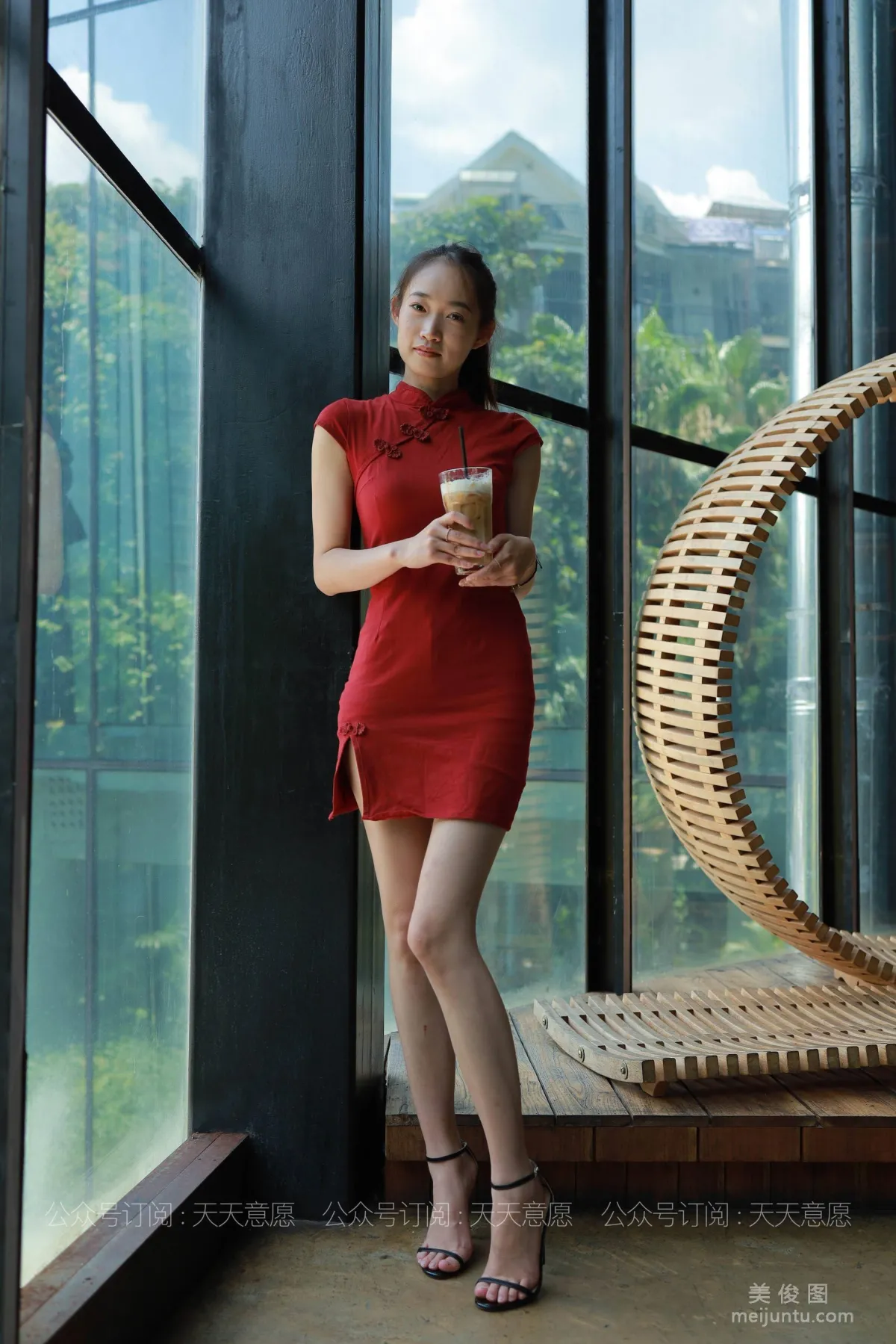 [IESS异思趣向] 丝享家 828：小高《自古红颜多美腿》 丝袜美腿套图30
