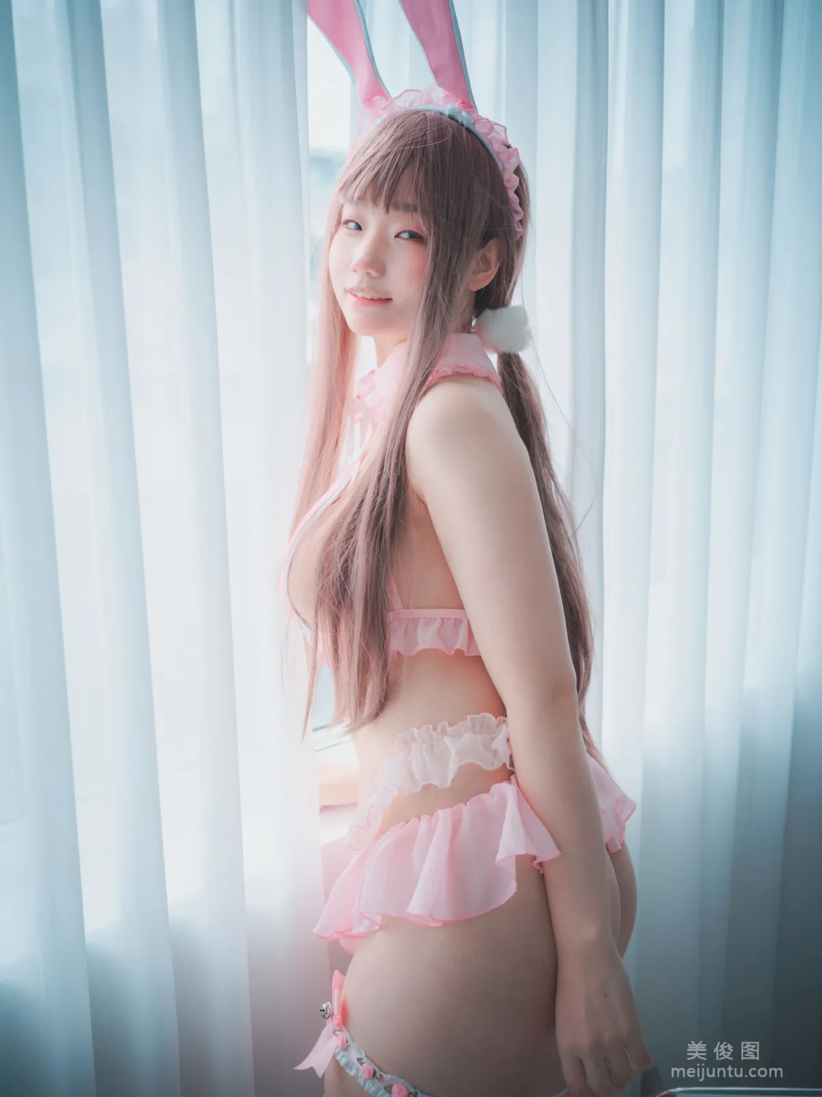 Mimmi: DJAWA March Hare photo 55