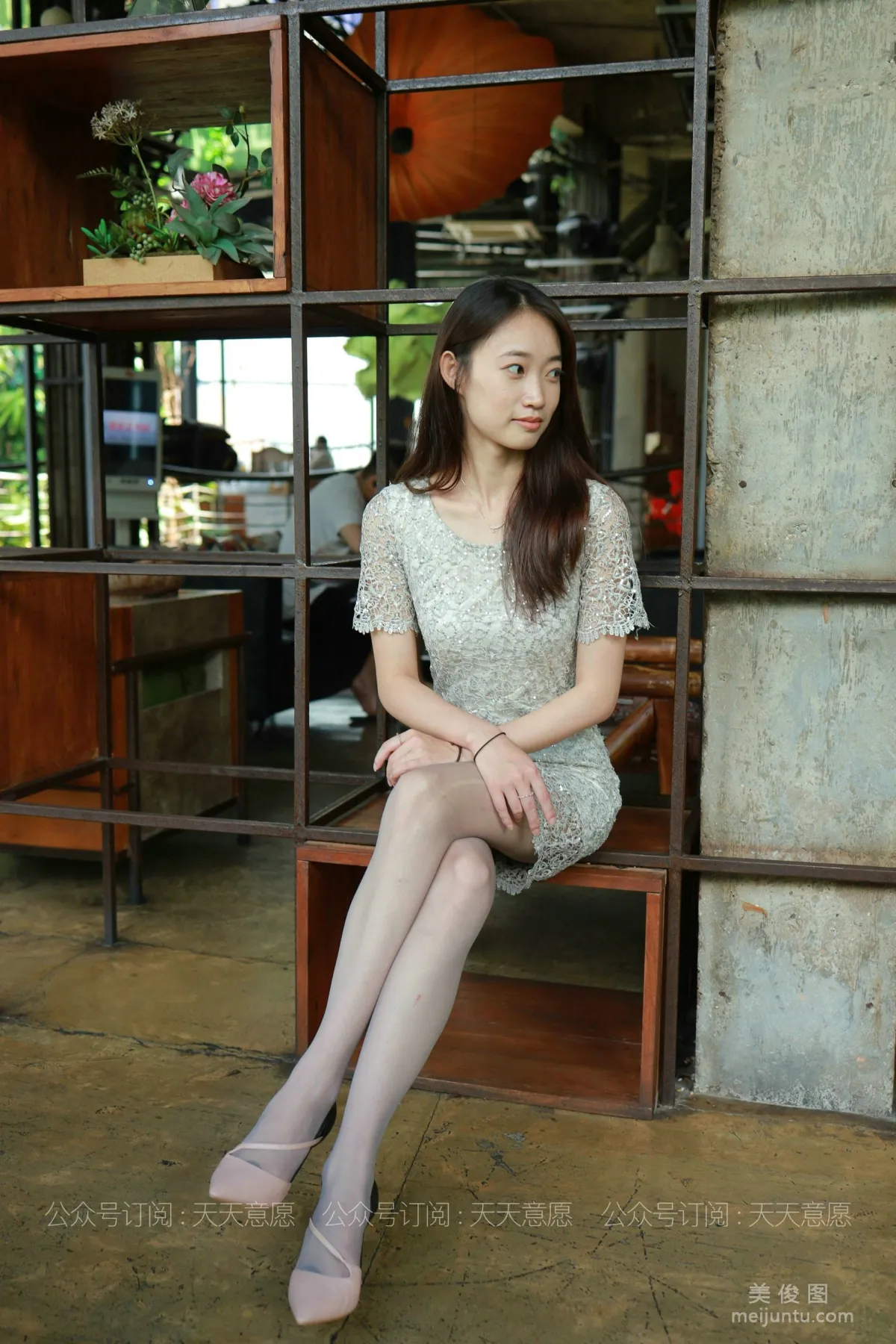 [IESS] Silk Enjoyer 821: Newcomer Xinren Xiaogao, First Meeting, Beautiful Legs and Stockings Set photo 67