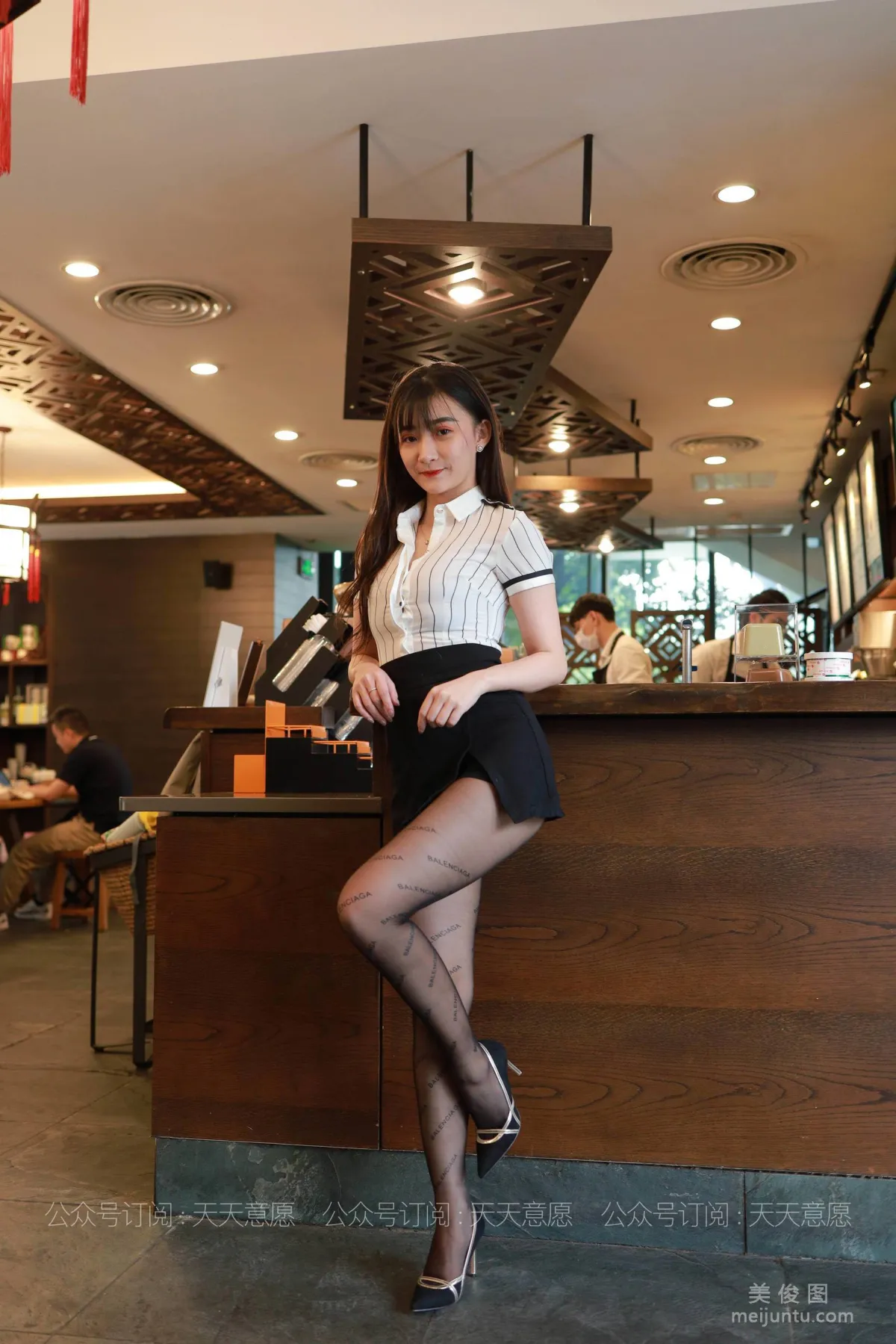 [IESS] Silk Enjoyer 836: Qiuqiu, Letter Black Stockings, Stockings and Beautiful Legs Set photo 4