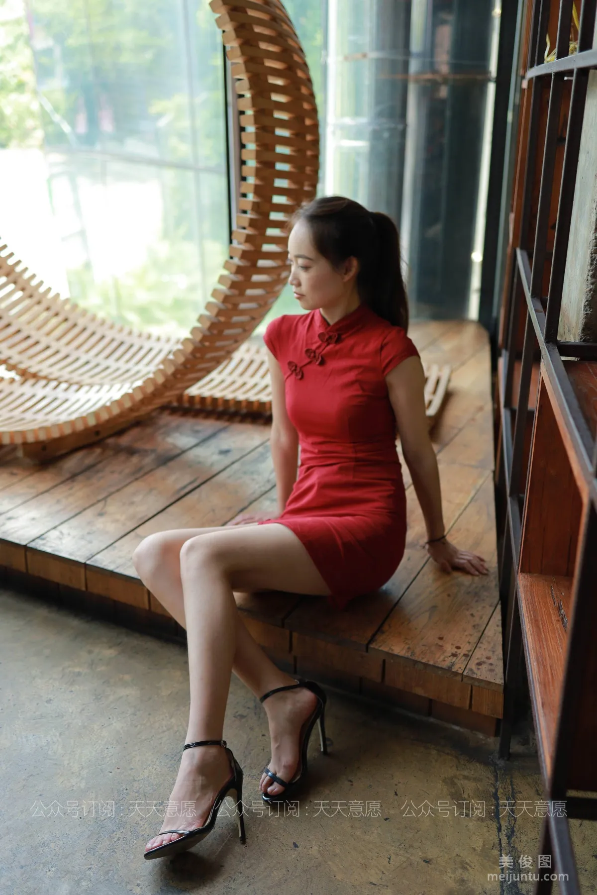[IESS异思趣向] 丝享家 828：小高《自古红颜多美腿》 丝袜美腿套图73