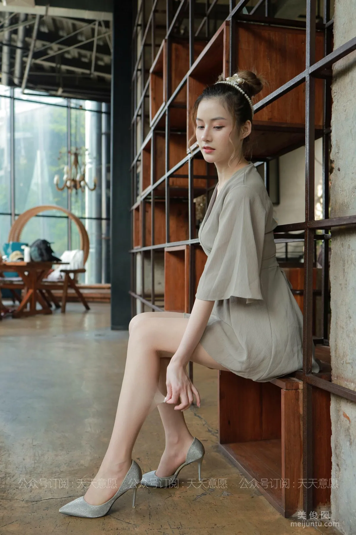 [IESS异思趣向] 丝享家 832：九妹《可甜可盐大长腿》 丝袜美腿套图67